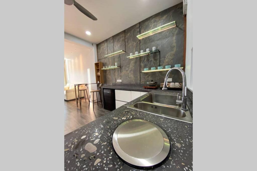 Ikiru Japanese Tatami Convenient Seaview Apartment Kuah Exterior photo